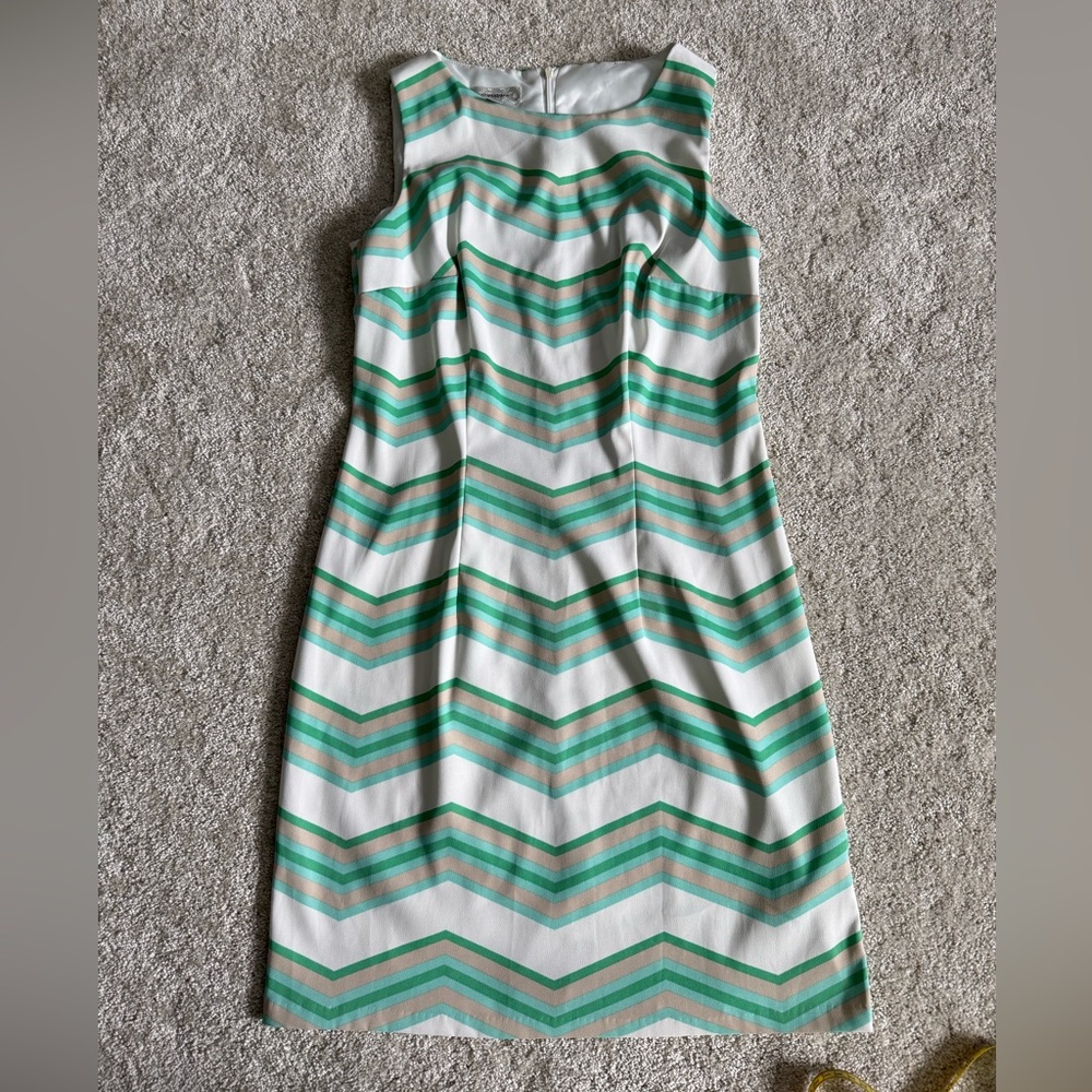 Dressbarn Sleeveless Chevron Sheath Dress